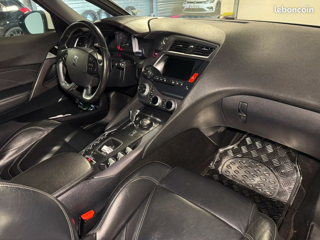 DS DS5 Hybrid 4x4 ETG6 So Chic (image 9)
