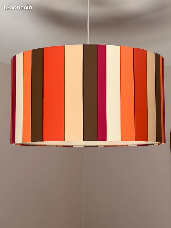 Lustre avec abat-jour en tissu (image 1)