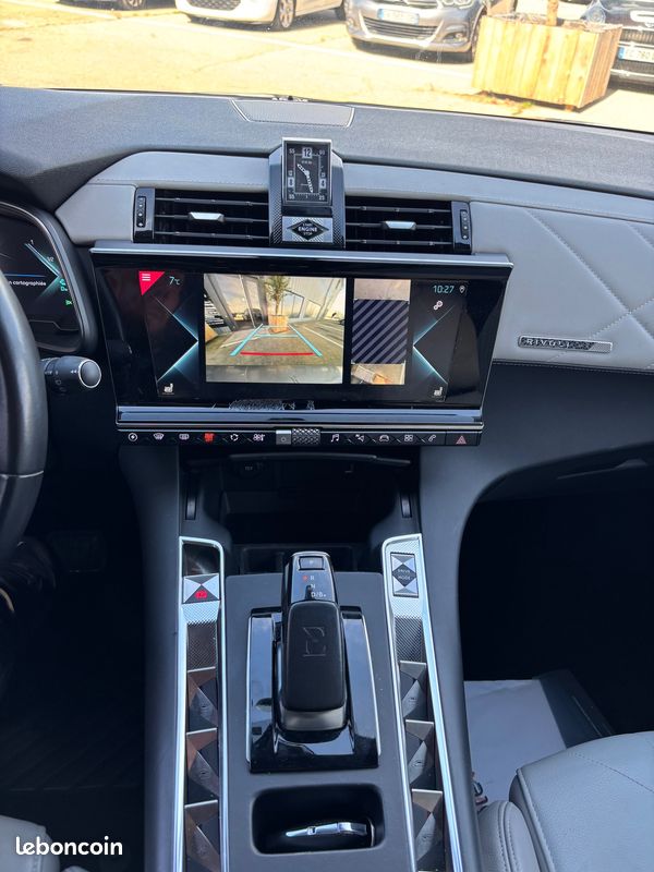 DS Ds7 CROSSBACK RIVOLI E-TENSE 300CH HYBRID RECHARGEABLE 4X4 (image 9)