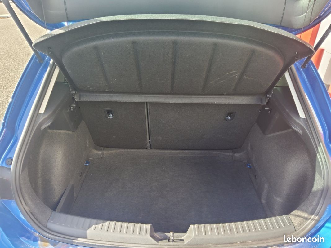 SEAT LEON 1.0 eTSI 110 DSG7 COPA PRIX HT VENTE EXPORT - 3 ANS MAROC ALGÉRIE TUNISIE (image 8)