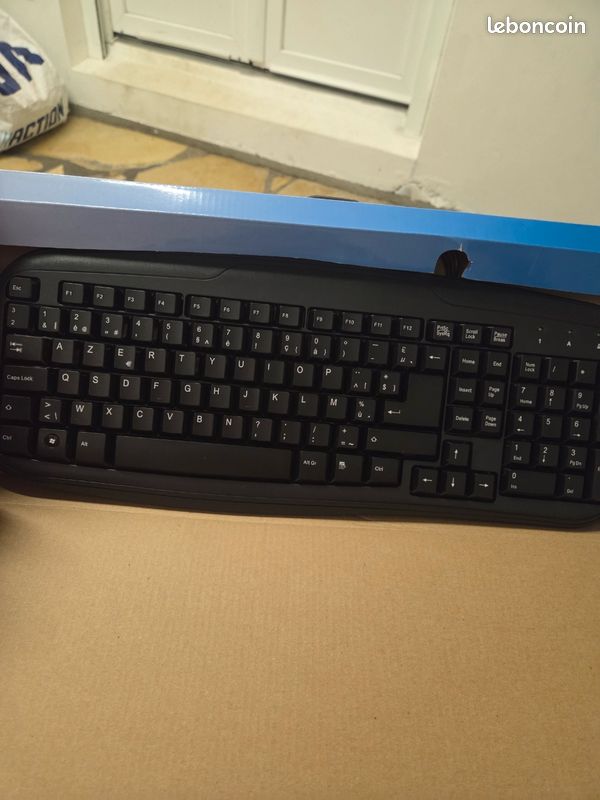 Clavier filaire neuf (image 1)