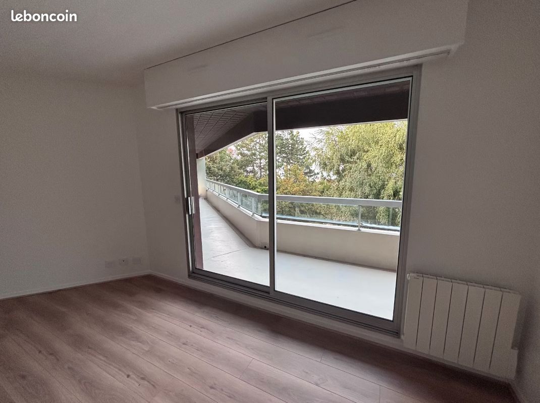 Appartement 3 pièces 65 m² · à Sainte-Adresse · 65 m² · 1 090 €/mois