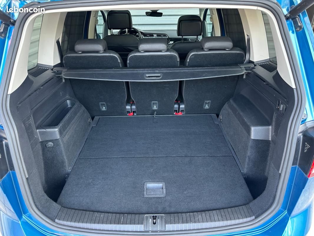 Volkswagen Touran 2.0 TDI 115 DSG7 5pl Carat (image 17)
