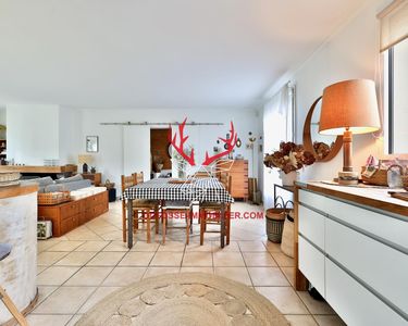 Maison 750 000 € - 233 m²