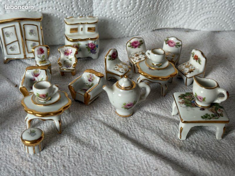 SALON MINIATURE ANCIEN en porcelaine de Limoges EUR 50,00 - FR