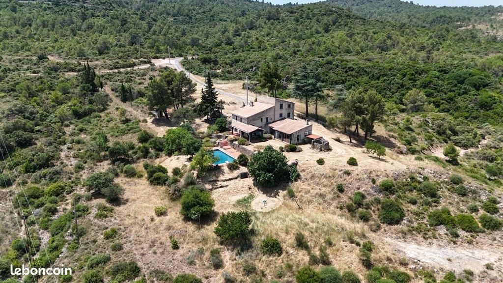 Maison 7 pièces 233 m² · à Lagrasse · 233 m² · 360 000 €