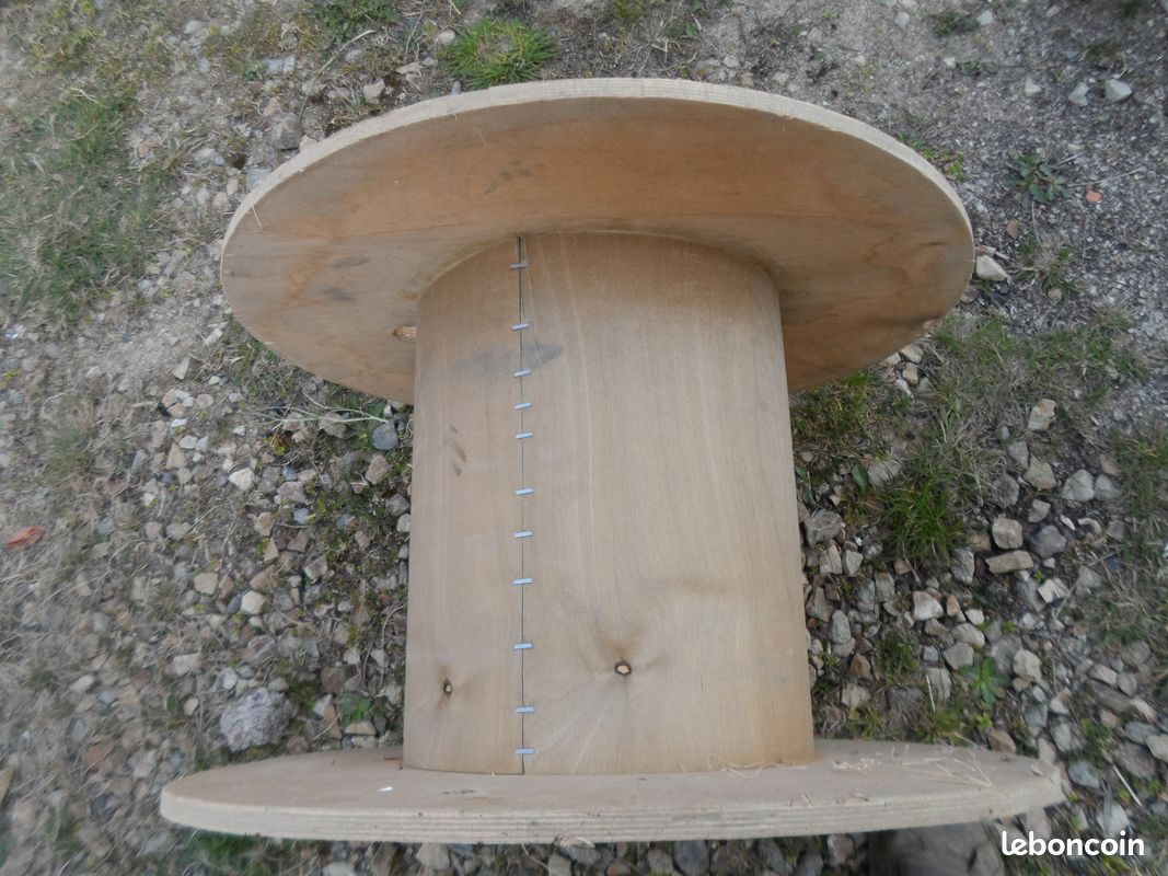 Touret en bois (image 2)