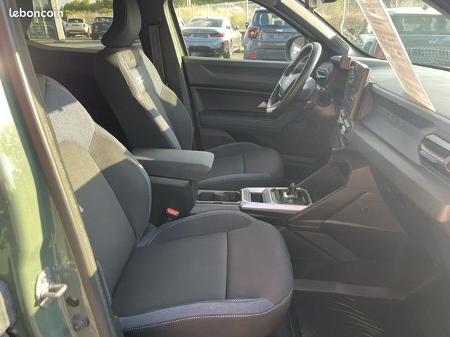 Dacia Duster 1.6 HYBRID 140 JOURNEY (image 12)
