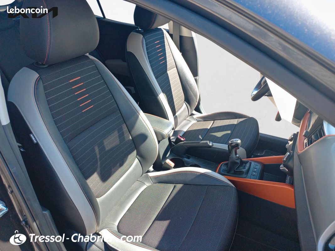 KIA Stonic 1.0 T-GDi 100 ch ISG BVM5 Design (image 18)