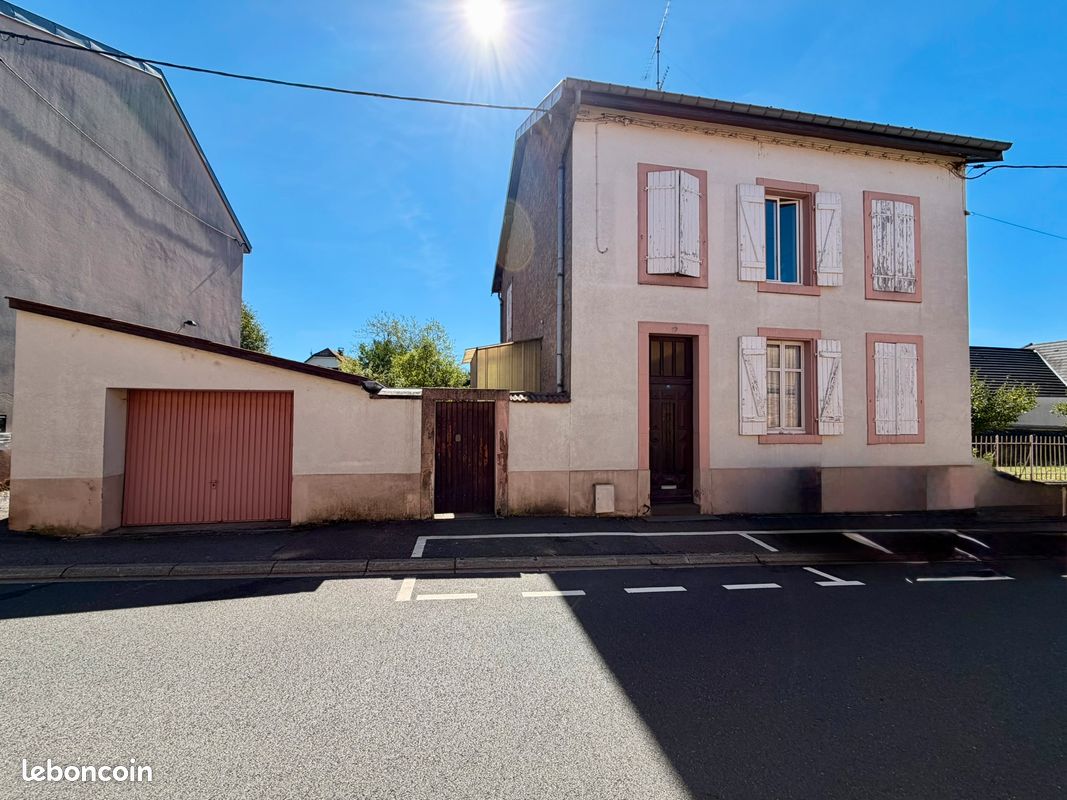 Maison 6 pièces 130 m² · à Baccarat · 130 m² · 109 900 €
