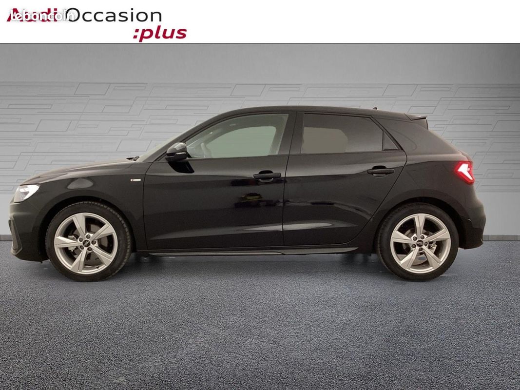Audi A1 Sportback 35 TFSI 150ch S line S tronic 7 (image 2)
