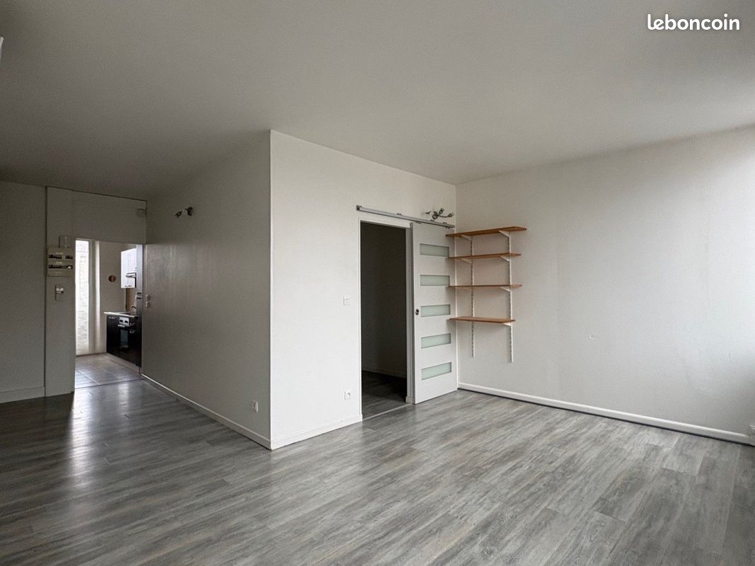 Appartement 2 pièces 41 m² · à Saint-Savinien · 41 m² · 460 €/mois