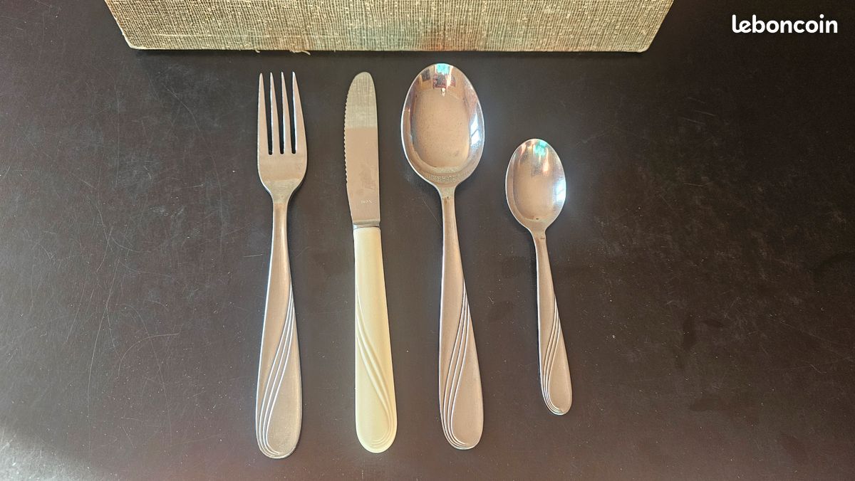 Taste 52553G2 Ménagère En Acier Inoxydable 18-10 Pour 12