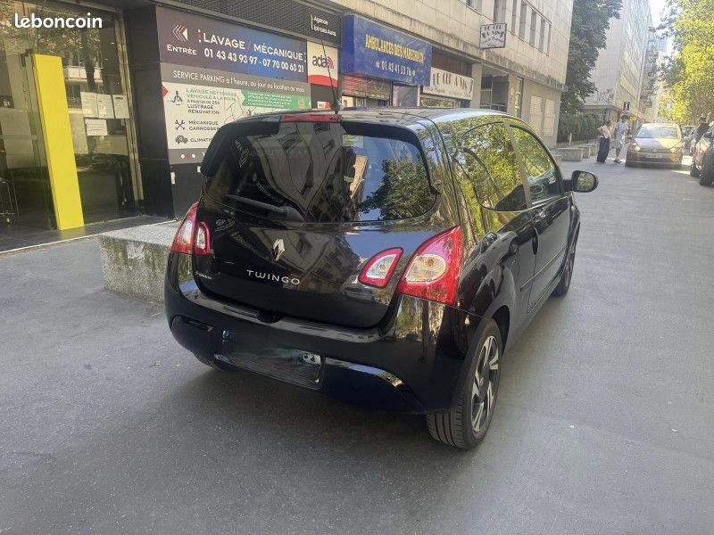 Renault TWINGO II 1.2 LEV 16V 75CH INITIALE ECO² TOIT OUVRANT PANORAMIQUE (image 21)