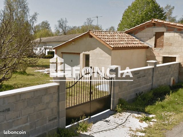 Maison 2 pièces 63 m² · à Saint-Savin · 63 m² · 800 €/mois