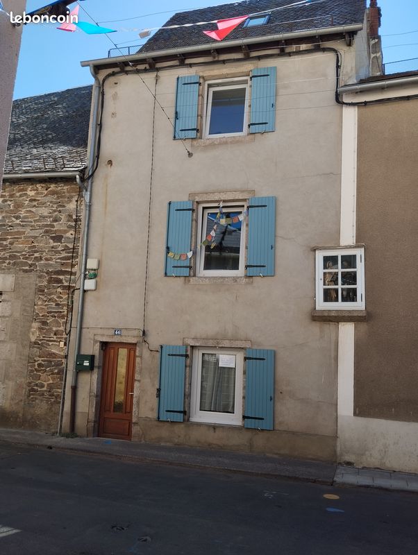 Maison 4 pièces 65 m² · à Chaudes-Aigues · 65 m² · 600 €