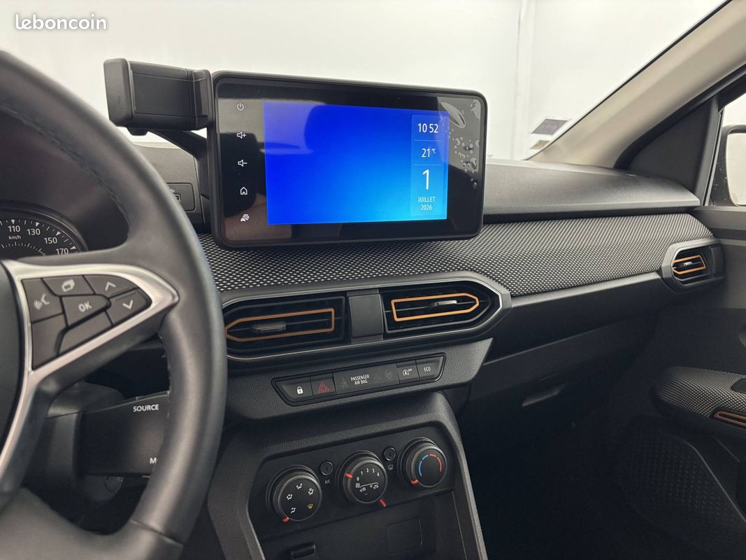 DACIA Sandero ECO-G 100 - 22 Stepway Confort (image 12)