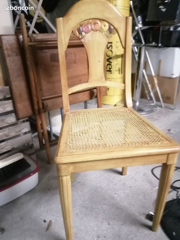 Chaise bois rénovée couleur pastel (image 3)
