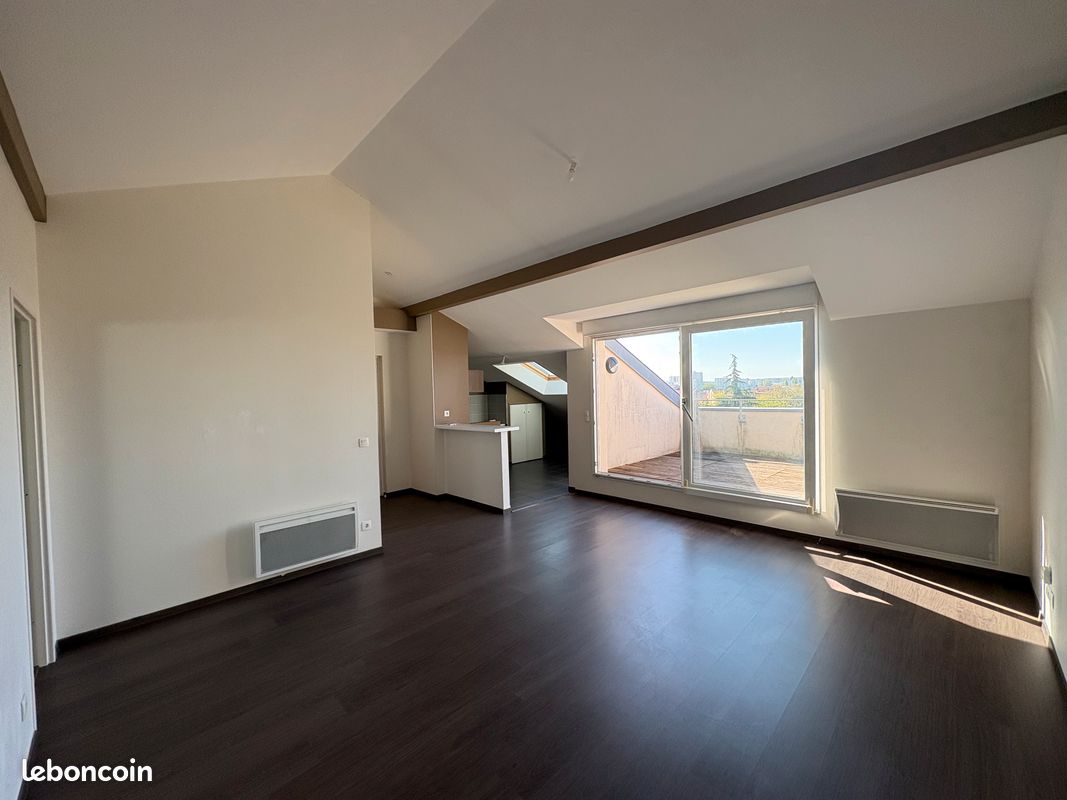 Appartement 2 pièces 68 m² · à Essey-lès-Nancy · 68 m² · 670 €