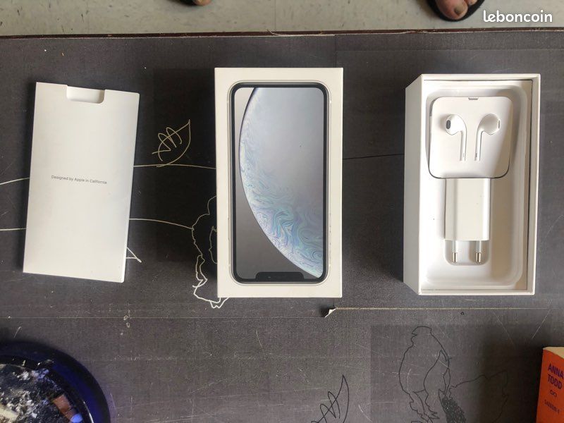 Boîte iphone xr (image 1)