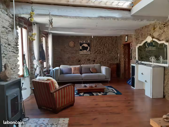 Maison 6 pièces 150 m² · à Corbère · 150 m² · 225 000 €