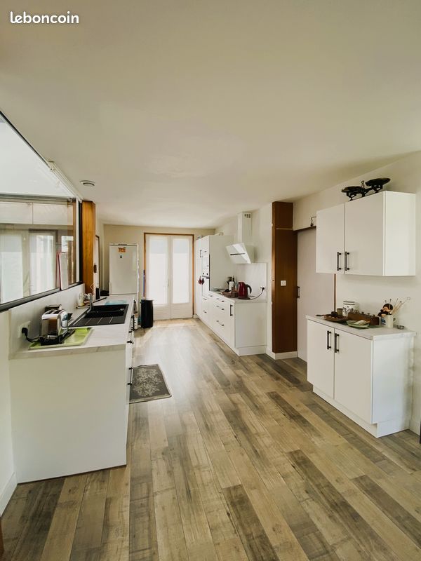 Maison 8 pièces 200 m² - Smarves 86240 (image principale 7)