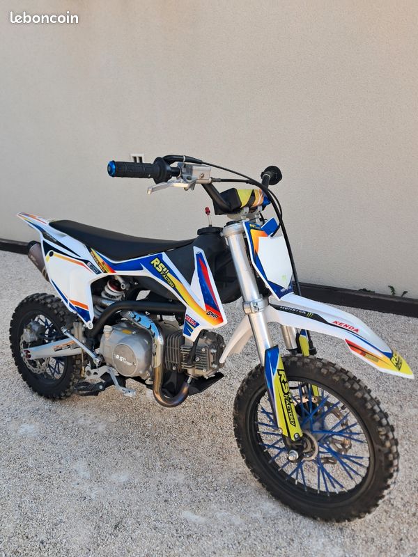 Moto 125 (image 1)