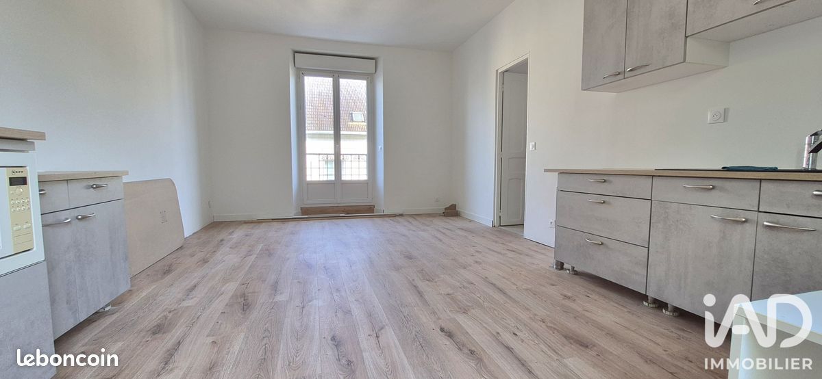 Appartement 1 pièce 57 m² · à Chaumont-en-Vexin · 57 m² · 148 000 €
