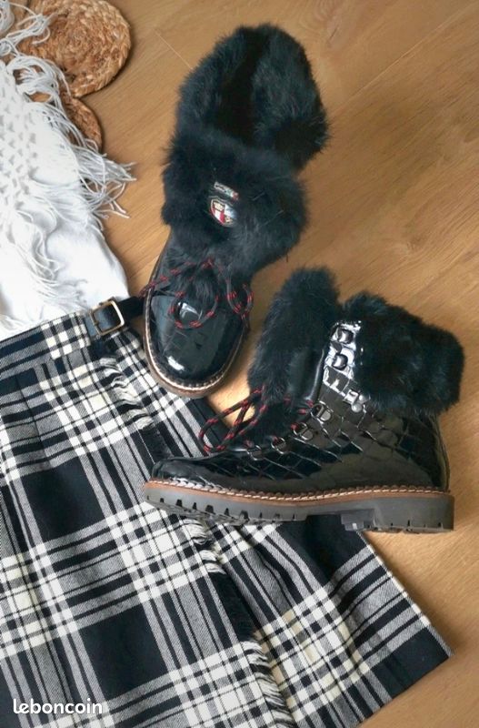 Bottines cuir façon croco La Thuile Chaussures