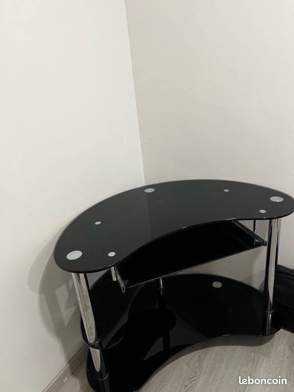 Bureau en verre (image 2)