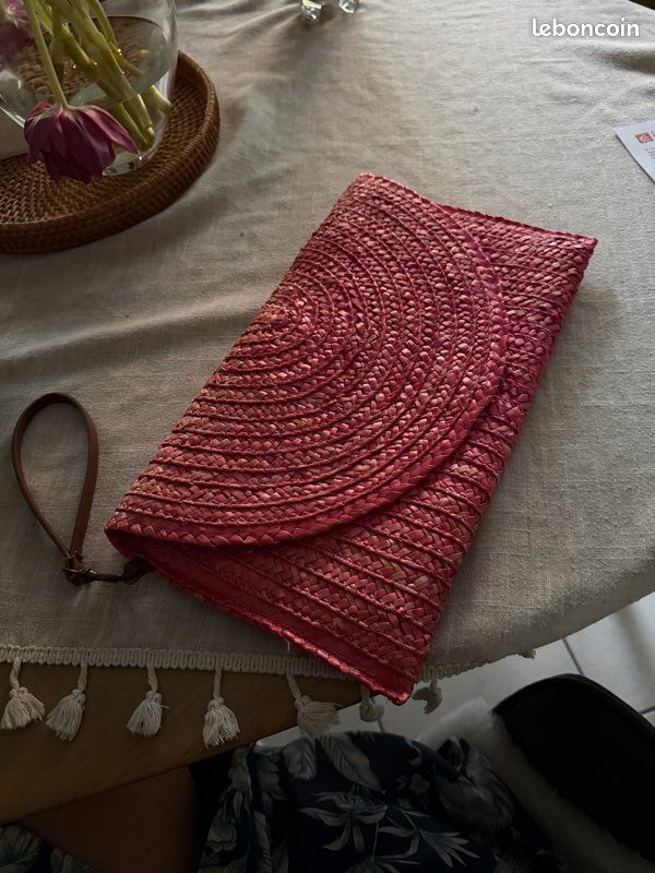 Pochette (image 2)