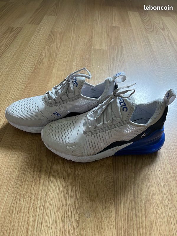 Baskets Nike Air 270 blanches et bleues (image 2)