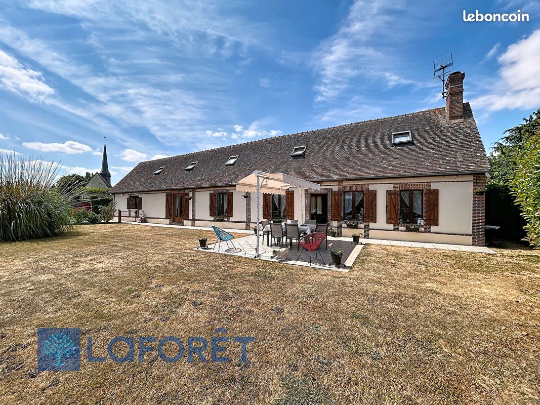 Maison 6 pièces 131 m² · à Piseux · 131 m² · 234 000 €