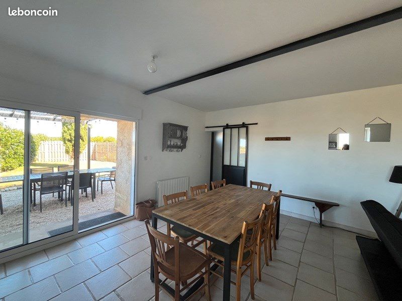 Maison 5 pièces 111 m² · à Saint-Étienne-de-Brillouet · 111 m² · 999 €/mois