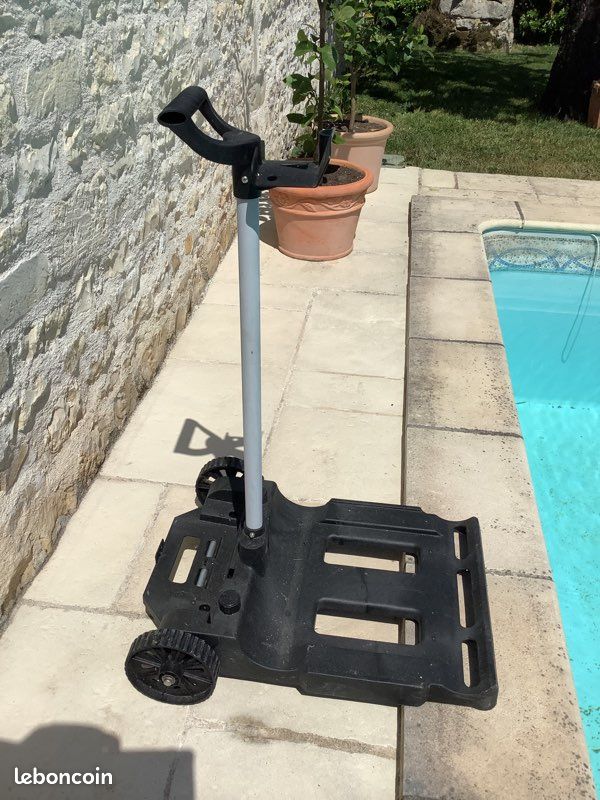 Caddie robot piscine Hayward (image 2)
