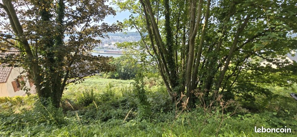 Terrain 1080 m² · à Fécamp · 110 000 €