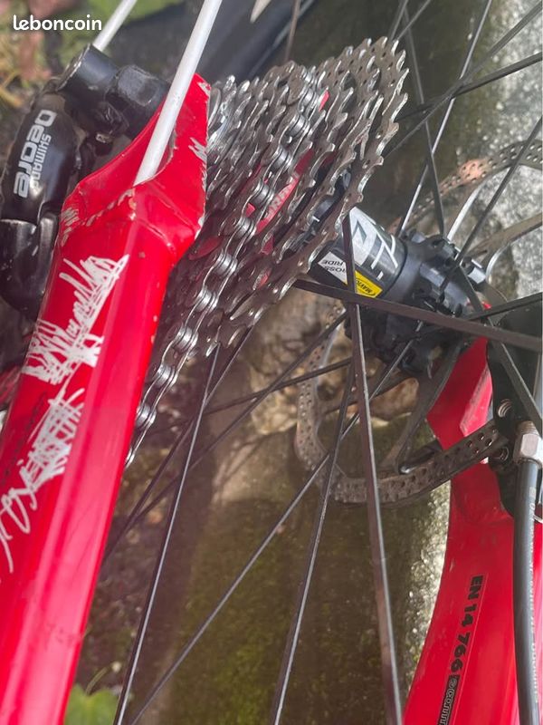VTT Enduro Commencal Meta 6.2 taille M-L (image 8)
