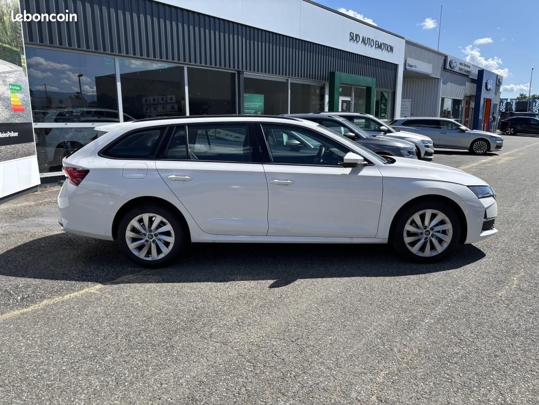 Skoda Octavia COMBI 2.0 TDI 150 ch SCR DSG7 Selection (image 6)