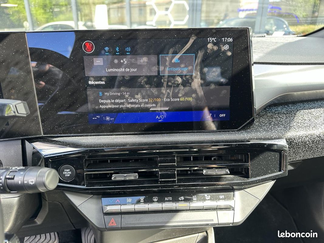 RENAULT CLIO 1.8 E-Tech Hybride - 160 - BVA multi-modes VI Techno - GARANTIE 12 MOIS (image 16)