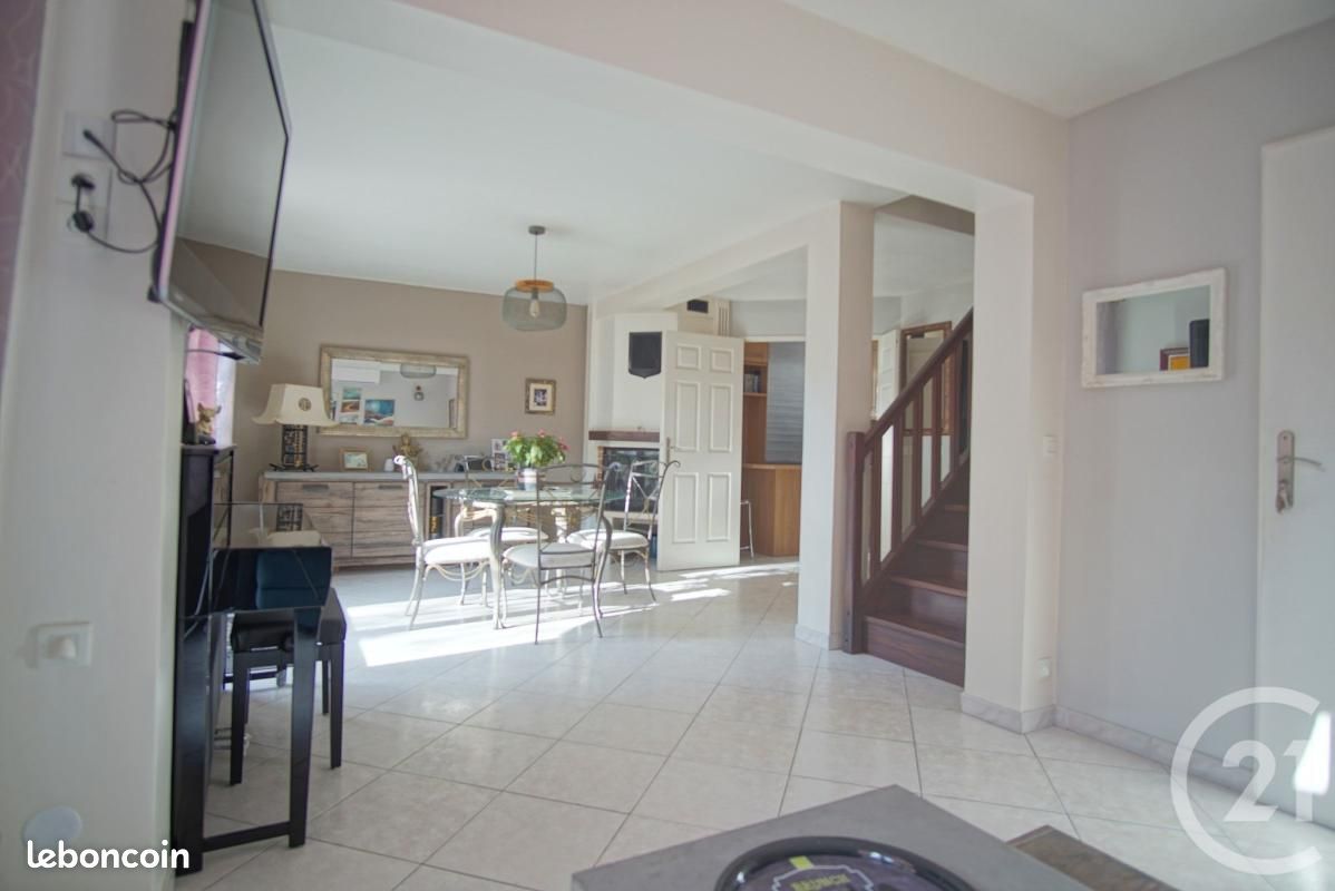 Maison 5 pièces 91 m² (image 7)
