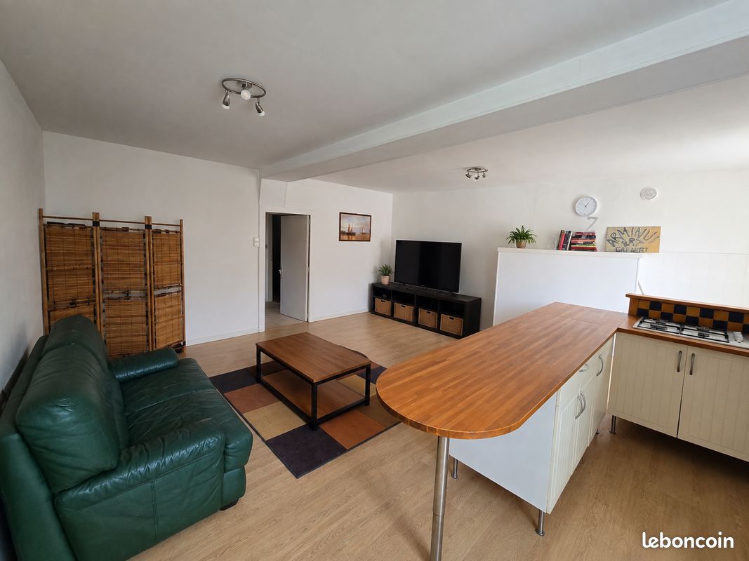 Maison 7 pièces 155 m² · à Chantonnay · 155 m² · 147 000 €