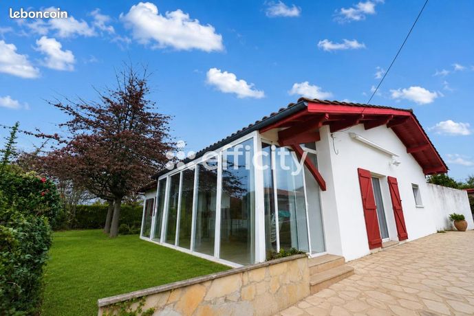 Pavillon 5 pièces 138 m²