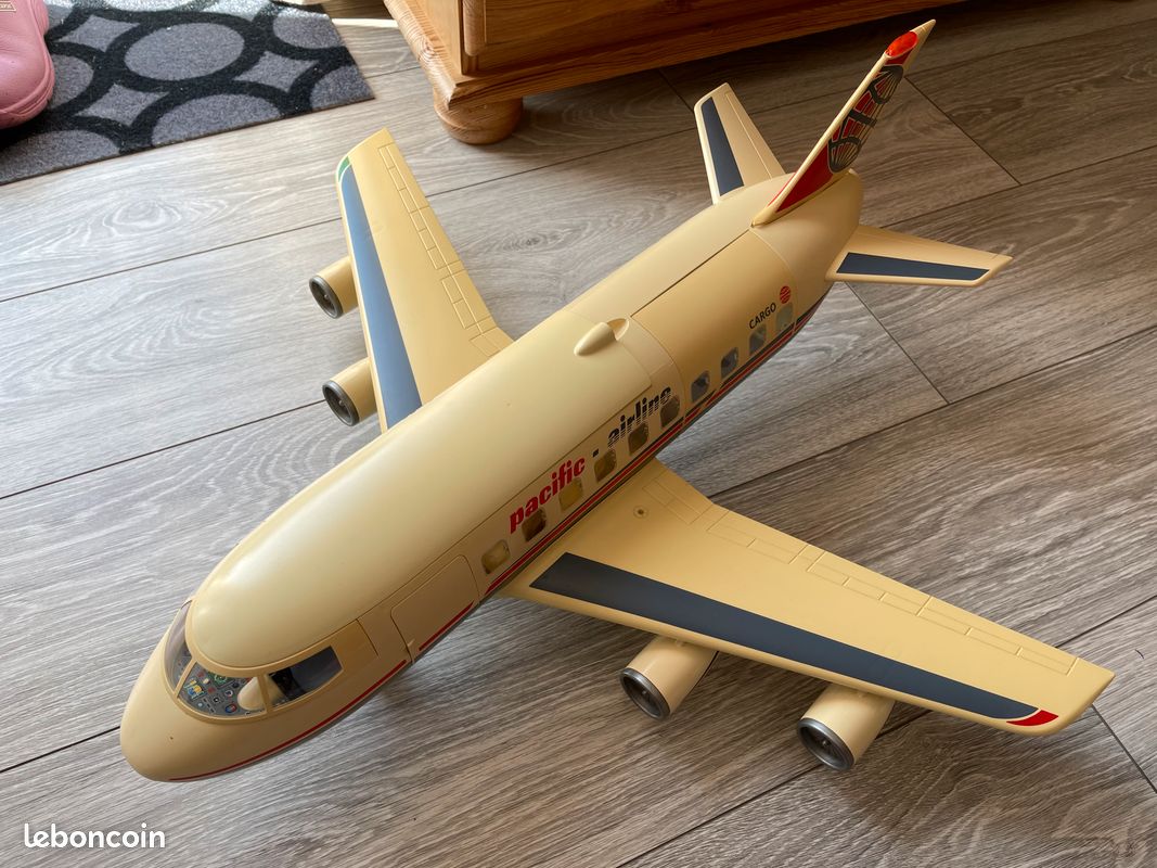 Playmobil Avion cargo 4310 (image 1)