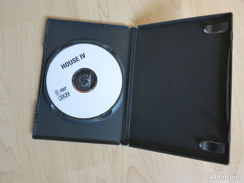 DVD. House IV (image 2)