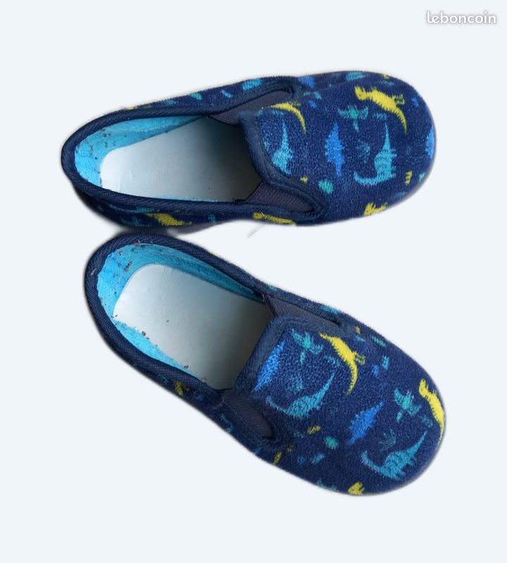 Chaussons garçon taille 24 Chaussures