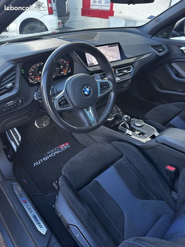 BMW Série 1 (F40) M135i xDrive 2.0 i 306 ch Performance (image 11)