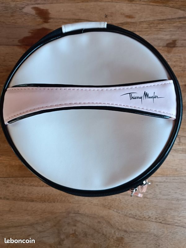 Trousse de toilette ou de maquillage THIERRY MUGLER (image 1)