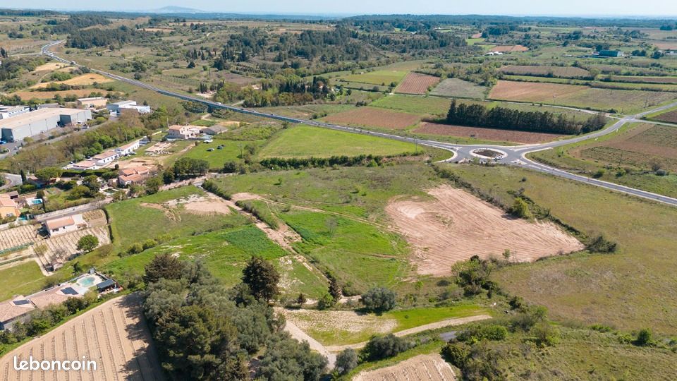 Terrain 214 m² · à Montagnac · 69 000 €