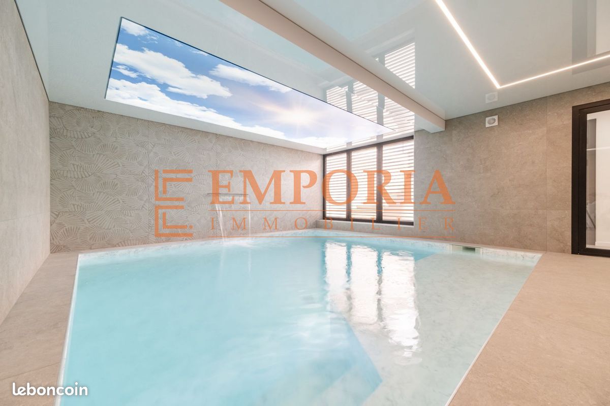 Maison 7 pièces 215 m² · à Blotzheim · 215 m² · 679 000 €