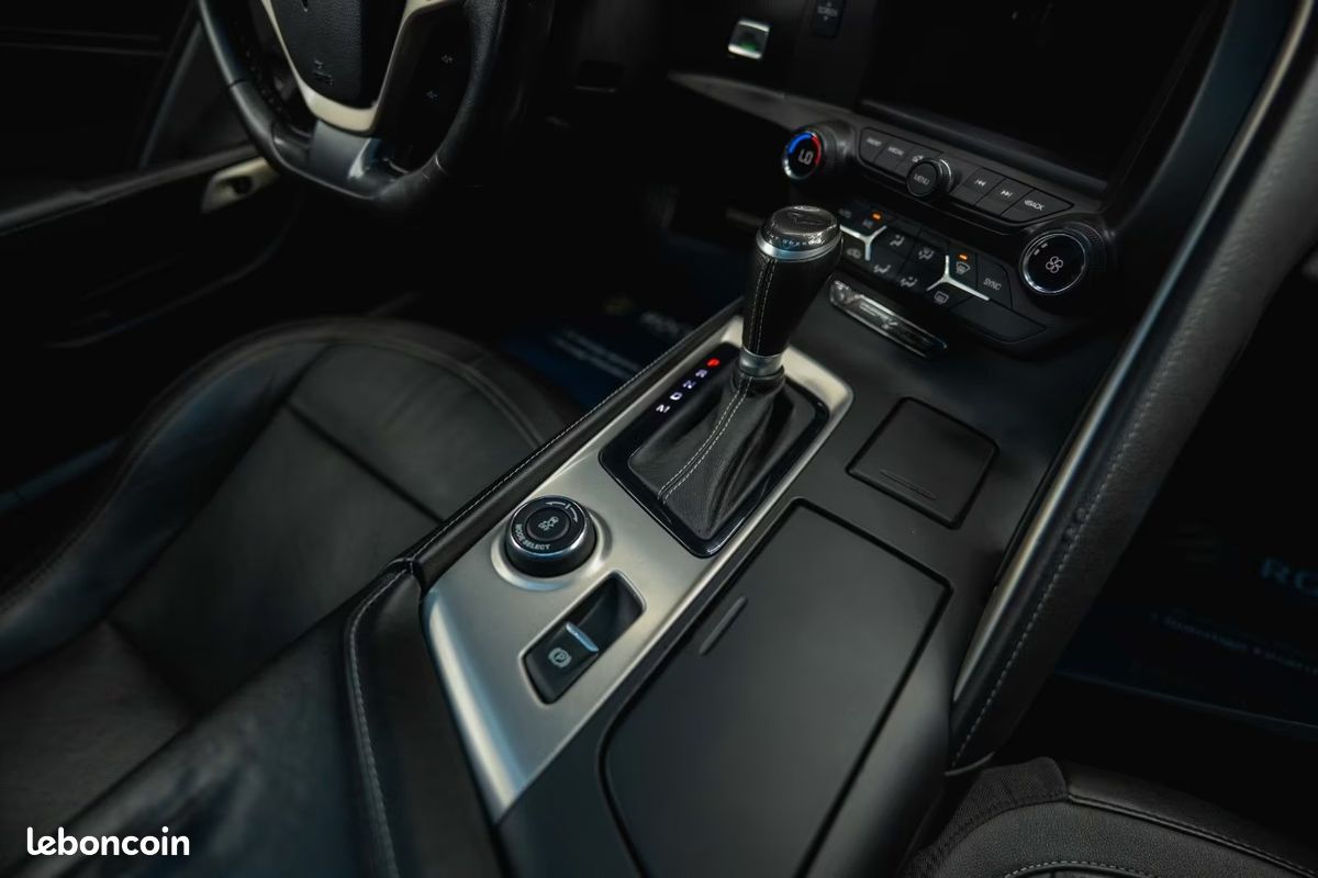 CHEVROLET CORVETTE C7 Stingray Targa 6.2 V8 466 ch BVA8 – Pack Z06 – Bose – HUD (image 22)